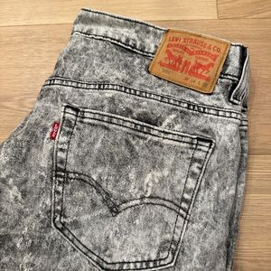 NWT Levi’s Jeans 569 Loose Straight 34x32